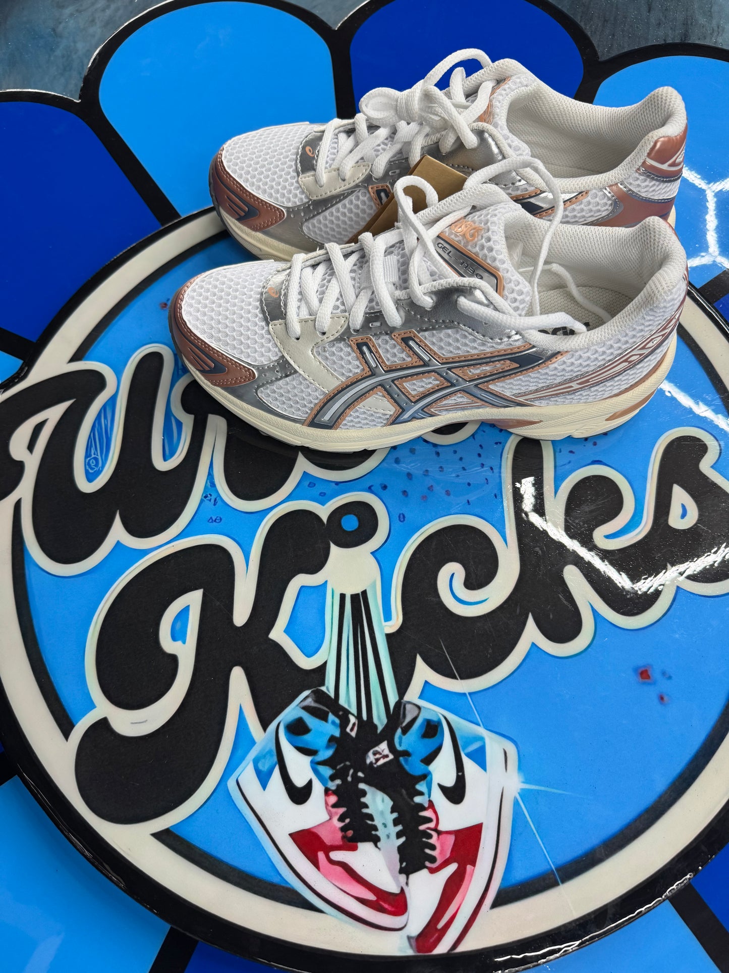 ASICS