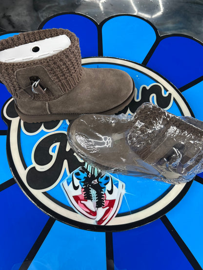 Ugg Boot (Brown)